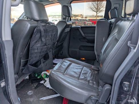 Used 2006 Nissan Titan LE w/ (R02) LE Off-Road Pkg image 11