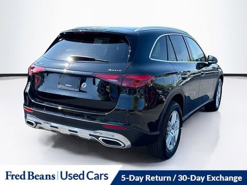 Used 2025 Mercedes-Benz GLC 300 4MATIC image 7