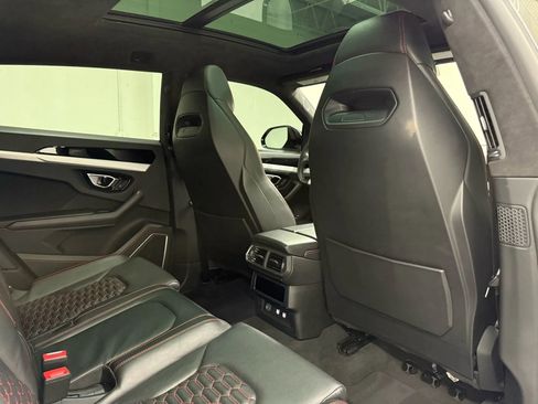 Used 2021 Lamborghini Urus image 60