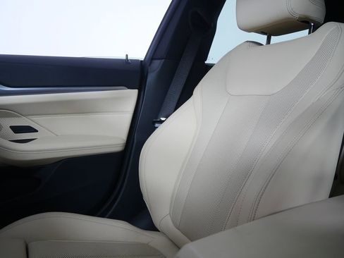 Certified 2024 BMW i4 eDrive35 w/ Premium Package RWD image 25