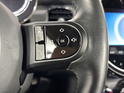 Certified 2024 MINI Cooper SE w/ Signature Upholstery Package FWD image 19