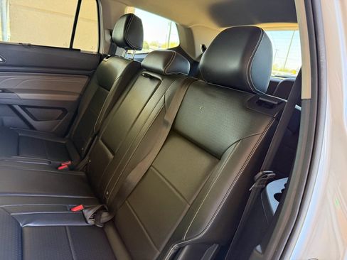 Used 2023 Volkswagen Atlas SEL R-Line image 27