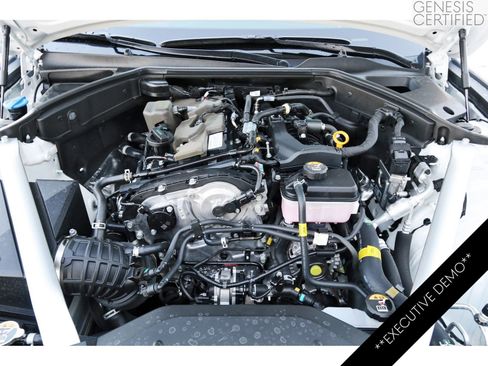 Used 2026 Genesis G70 2.5T image 33