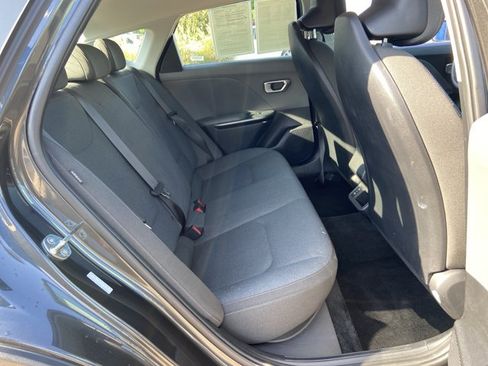 Used 2025 Kia K4 FWD image 14