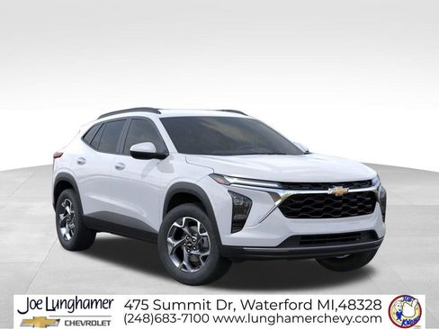 New 2026 Chevrolet Trax LT w/ LT Convenience Package FWD image 7