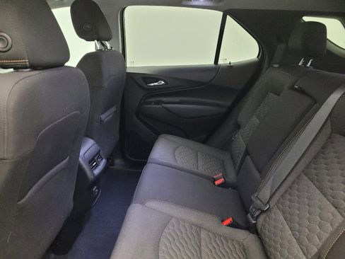 Used 2021 Chevrolet Equinox LT w/ LPO, Floor Liner Package image 18