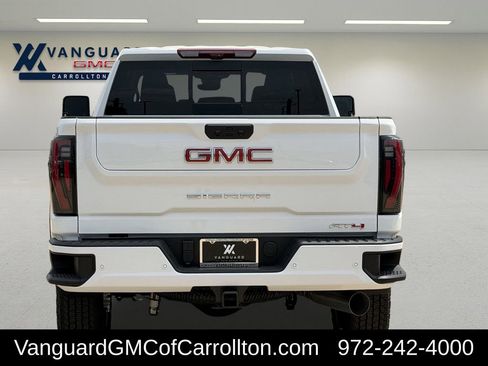 New 2026 GMC Sierra 2500 AT4 w/ AT4 Premium Plus Package AWD/4WD image 4