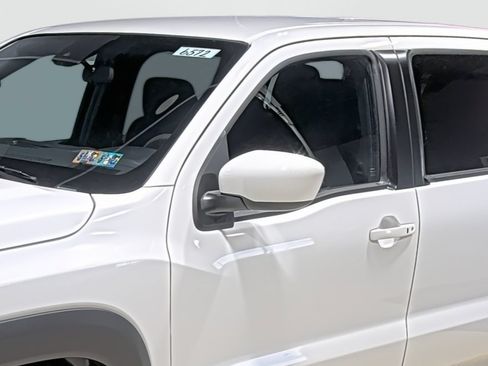 New 2026 Nissan Frontier PRO-4X w/ Tow Package AWD/4WD image 8