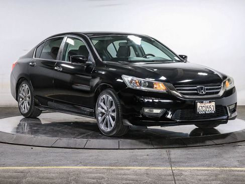 Used 2013 Honda Accord Sport image 5