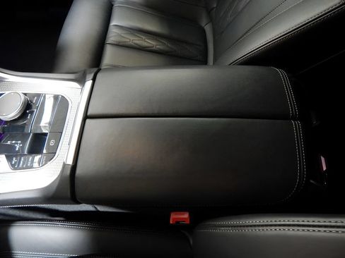 Used 2023 BMW X6 xDrive40i w/ M Sport Package AWD/4WD image 17