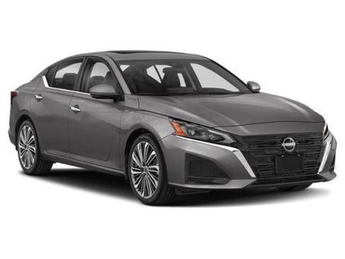Used 2024 Nissan Altima 2.5 SL AWD/4WD image 9