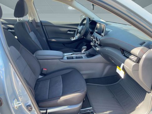 New 2025 Nissan Sentra SR w/ Trunk Package image 27