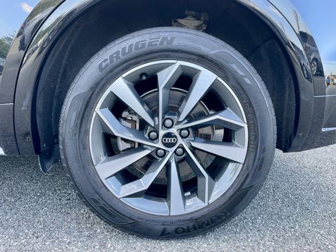 Used 2022 Audi Q5 2.0T Premium AWD/4WD image 10