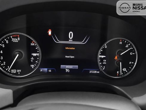 Used 2023 Buick Enclave Premium w/ Experience Buick Package FWD image 10