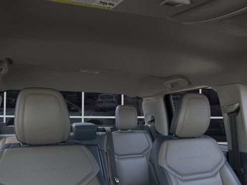 New 2026 Ford Maverick Lariat image 12