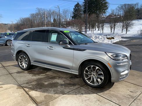 Used 2023 Lincoln Aviator Grand Touring w/ Equipment Group 301A image 8
