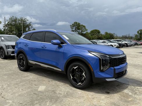 New 2026 Kia Sportage EX AWD/4WD image 2