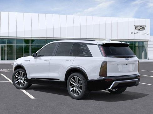 New 2026 Cadillac Vistiq Sport w/ LPO, Floor Liner Package AWD/4WD image 3