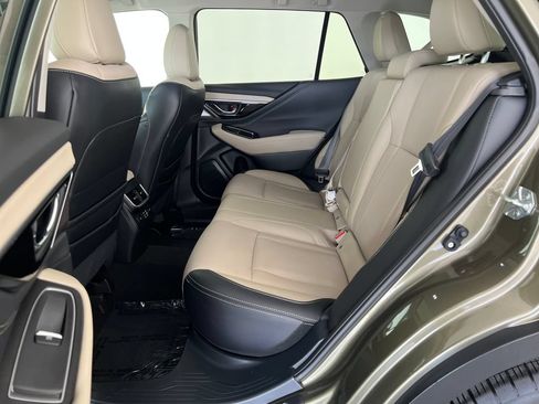 Certified 2025 Subaru Outback Limited AWD/4WD image 27
