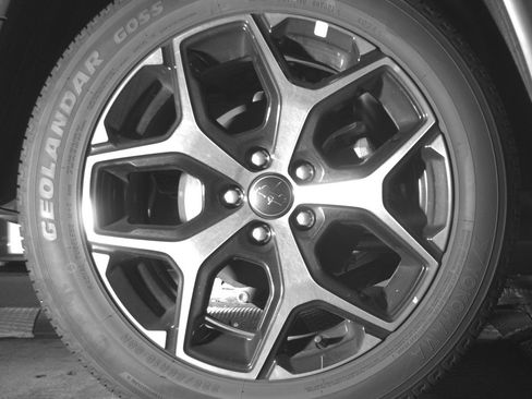 Used 2025 Jeep Compass Limited image 14