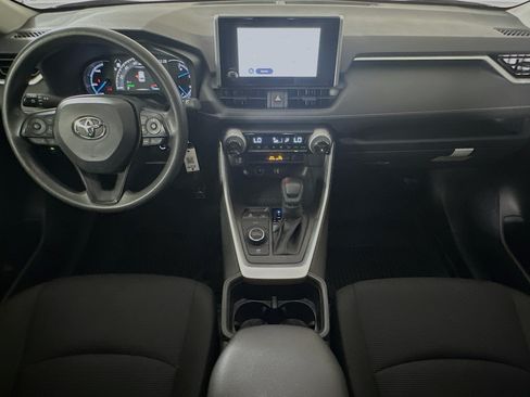 Used 2025 Toyota RAV4 LE AWD/4WD image 26