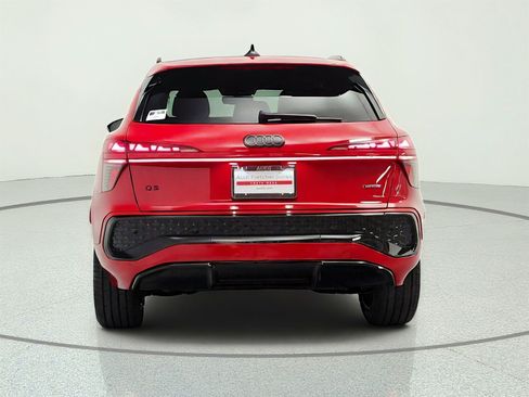 New 2026 Audi Q3 quattro 2.0T AWD/4WD image 6
