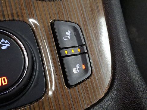 Used 2021 GMC Acadia SLE w/ Driver Convenience Package image 21