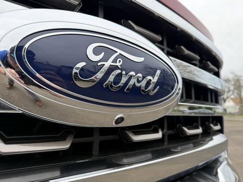 Used 2025 Ford F350 King Ranch w/ Chrome Package image 9