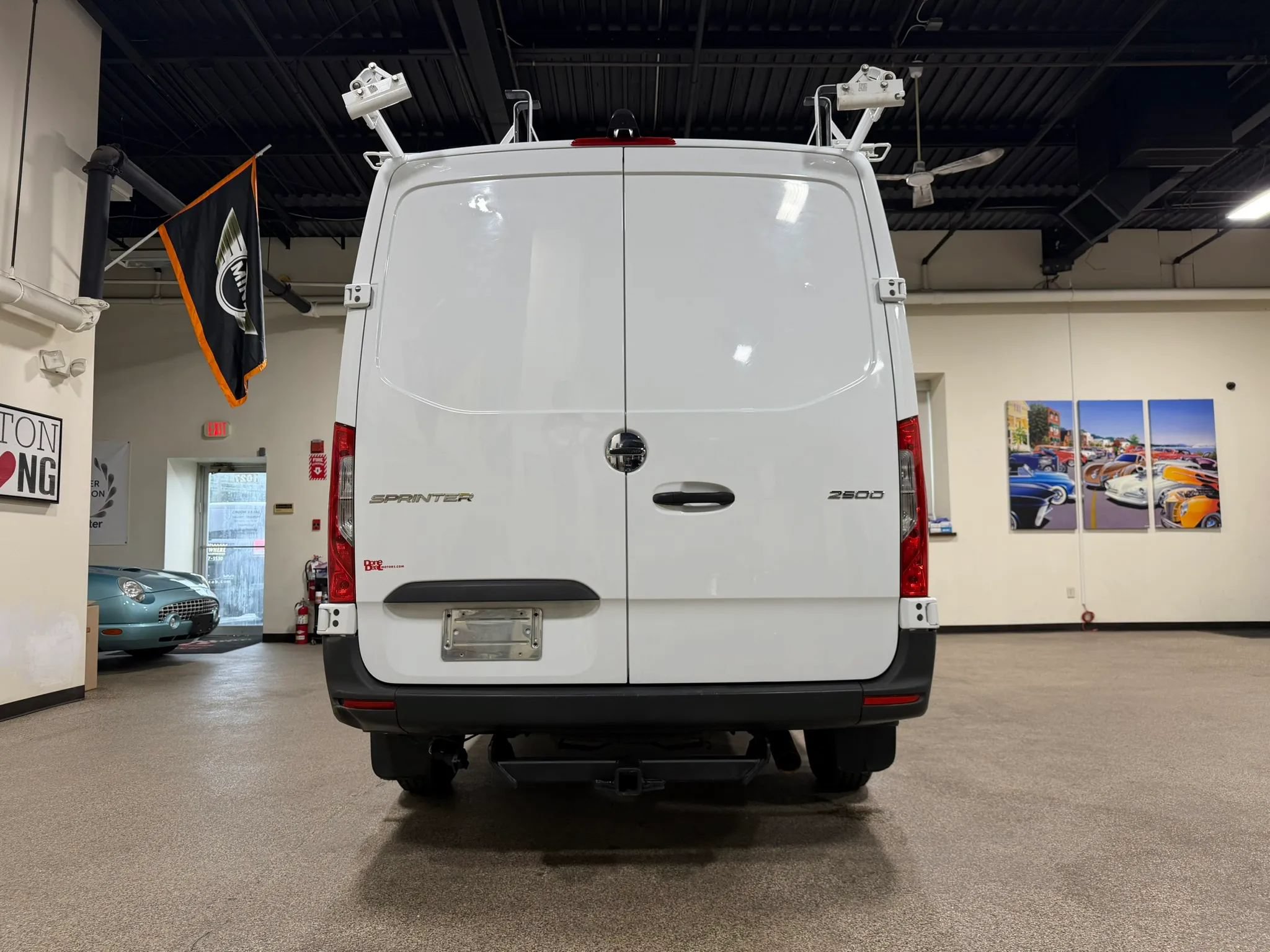 Used 2019 Freightliner Sprinter 144 RWD image 18