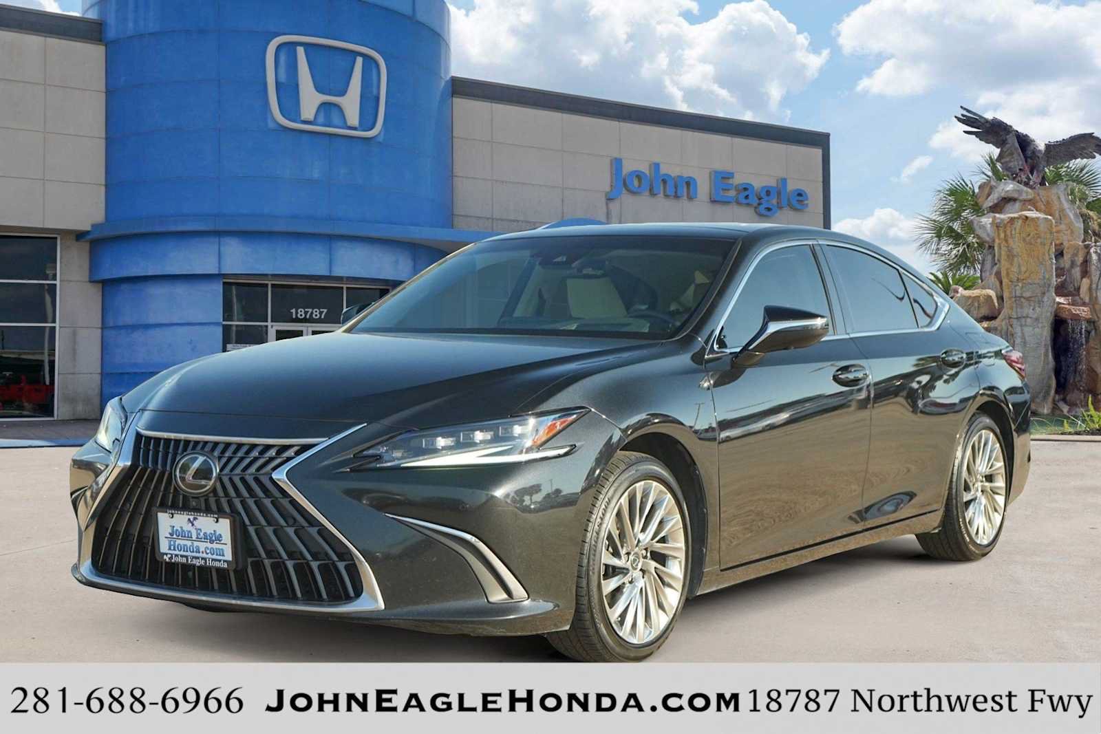 Used 2022 Lexus ES 350 Ultra Luxury w/ Accessory Package 2 FWD image 1