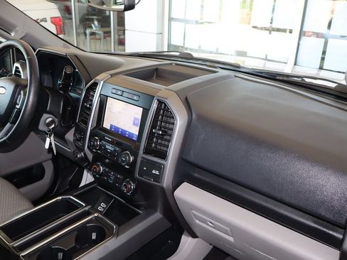 Used 2019 Ford F150 XLT w/ Equipment Group 302A Luxury AWD/4WD image 46