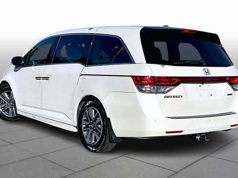 Used 2017 Honda Odyssey Touring image 12