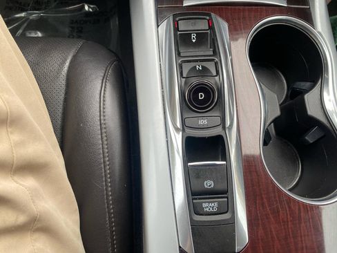 Used 2017 Acura TLX V6 w/ Advance Package FWD image 17