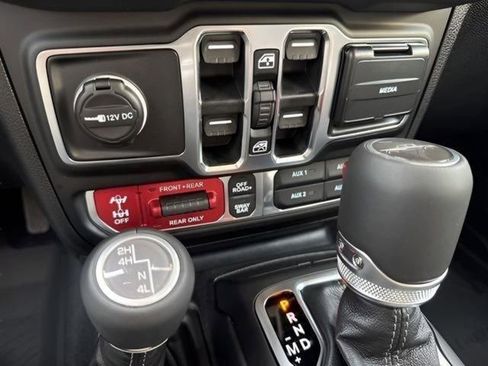 New 2026 Jeep Gladiator Rubicon image 22