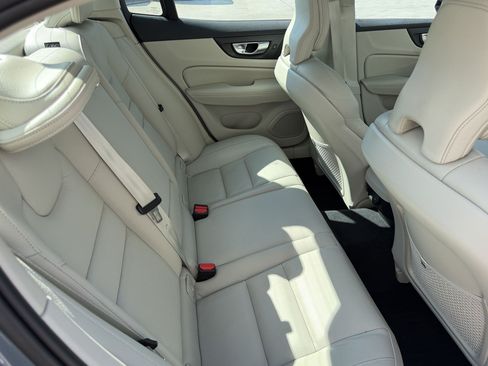 Used 2024 Volvo S60 B5 Plus w/ Climate Package FWD image 30