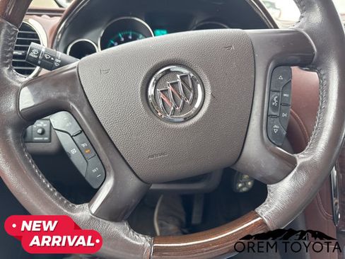 Used 2014 Buick Enclave Leather w/ Trailering Provision Package image 17