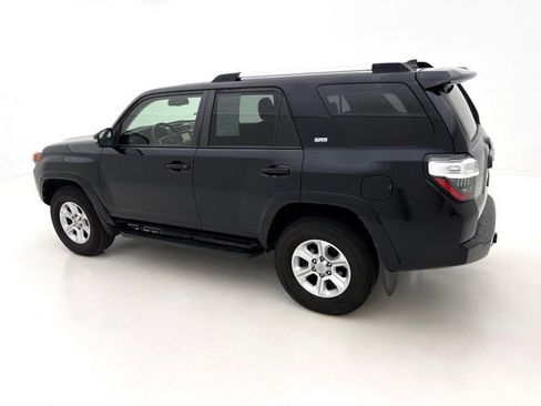 Used 2019 Toyota 4Runner SR5 Premium AWD/4WD image 10