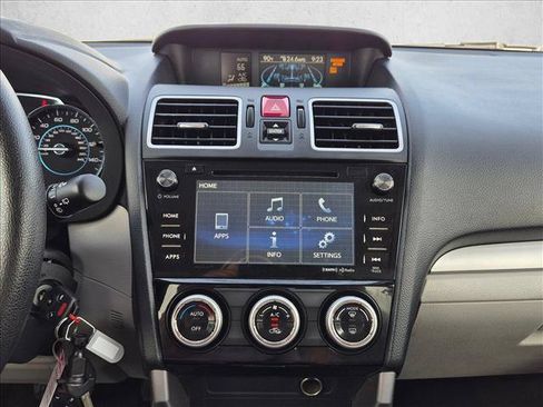 Used 2018 Subaru Forester 2.5i Premium AWD/4WD image 14