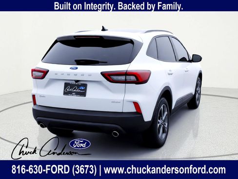 New 2026 Ford Escape ST-Line w/ Tech Pack #1 AWD/4WD image 8