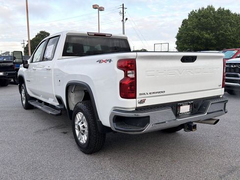 Used 2025 Chevrolet Silverado 2500 LT w/ Convenience Package AWD/4WD image 7