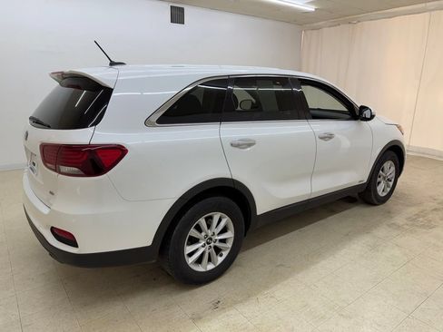 Used 2020 Kia Sorento LX AWD/4WD image 7