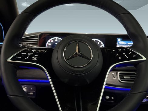 New 2026 Mercedes-Benz Maybach GLS 600 4MATIC image 13