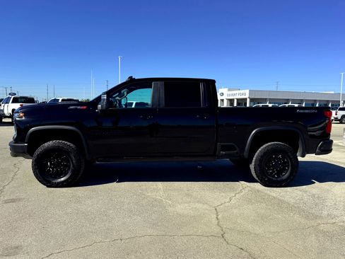 Used 2024 Chevrolet Silverado 2500 ZR2 w/ ZR2 Bison Edition image 10