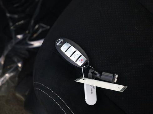 Certified 2025 Nissan Murano SV w/ Cargo Package image 27