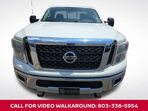 Used 2017 Nissan Titan SV AWD/4WD image 3