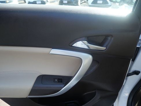 Used 2015 Buick Regal Premium image 24