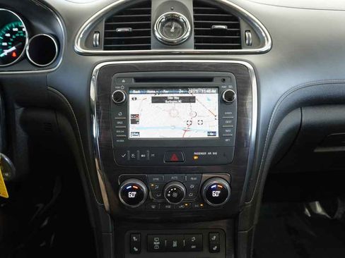 Used 2016 Buick Enclave Leather image 13