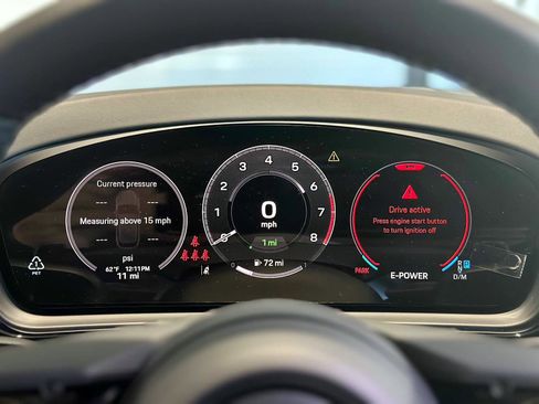 New 2026 Porsche Cayenne Base image 28