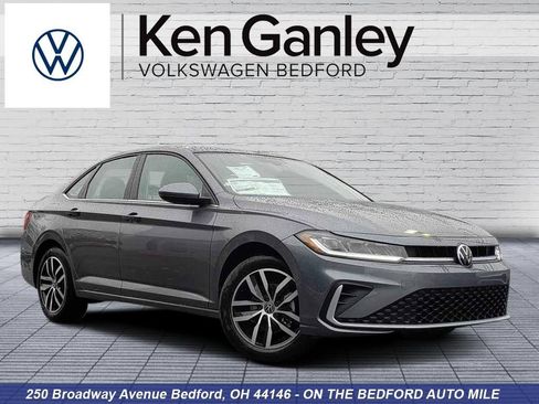 New 2026 Volkswagen Jetta SE FWD image 1