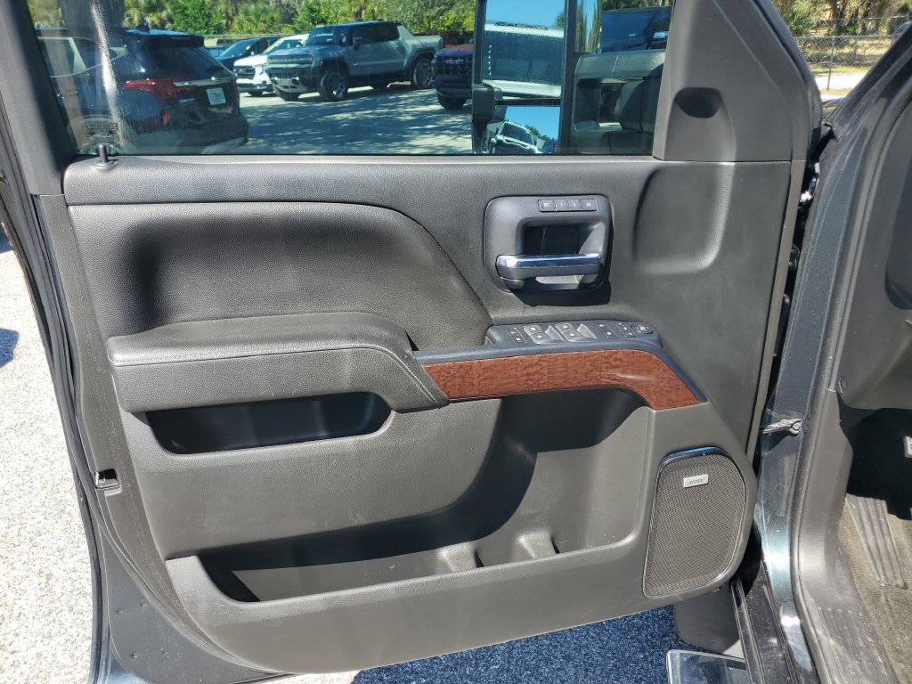 Used 2018 GMC Sierra 1500 SLT w/ SLT Premium Package AWD/4WD image 25